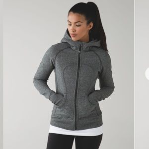 Lululemon Scuba Hoodie II
Heathered Speckled Black / Black